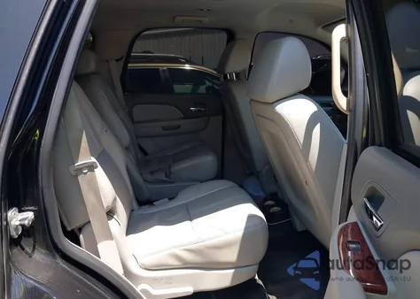 2009 Chevrolet Tahoe Lt2 z USA, uszkodzony, nr VIN 1GNFC23069R173790